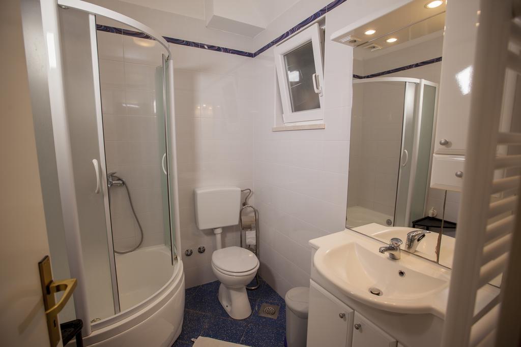 Apartments Villa Ban Rovinj Quarto foto